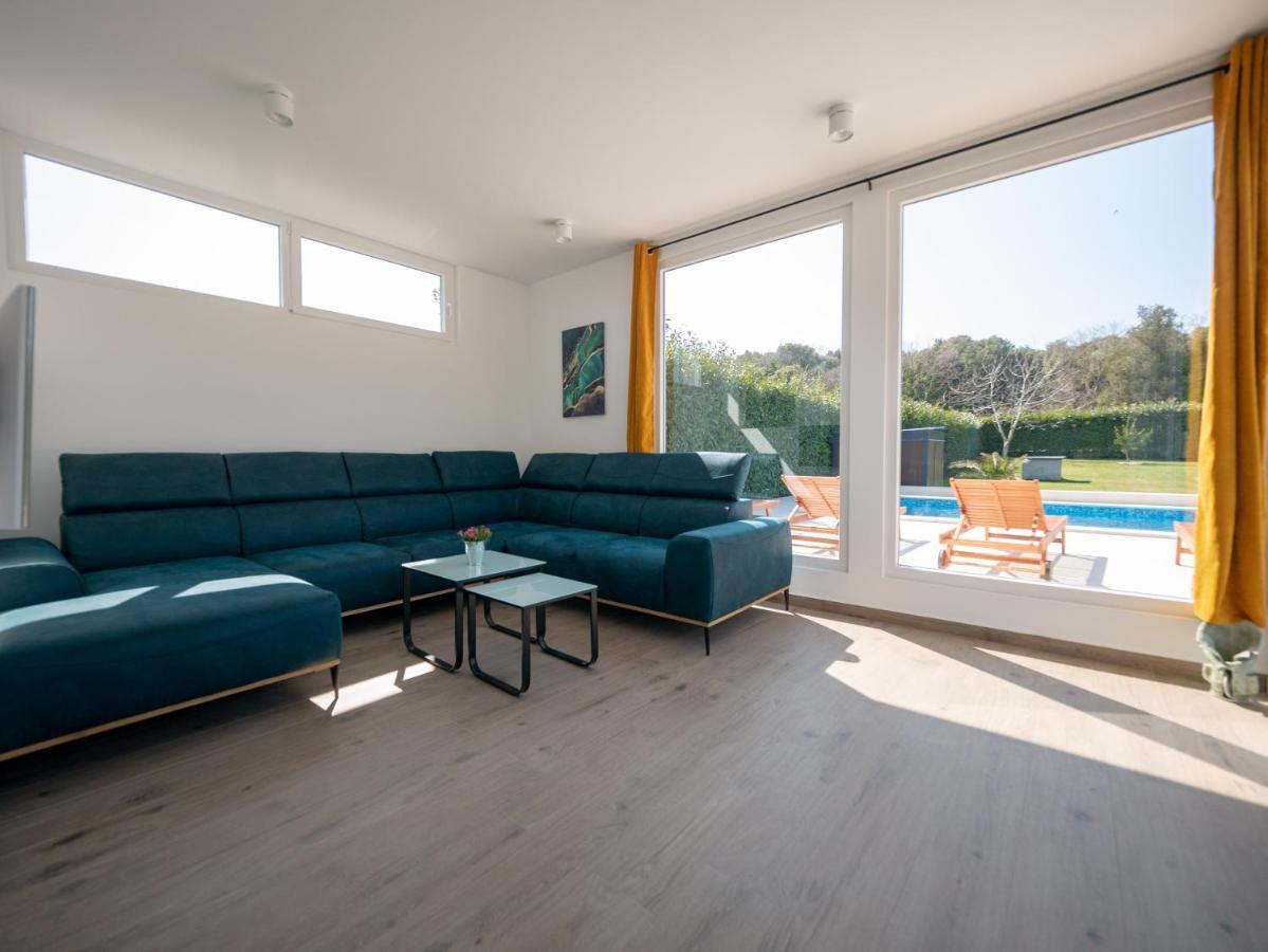 Villa Vinky Pula Eksteriør billede