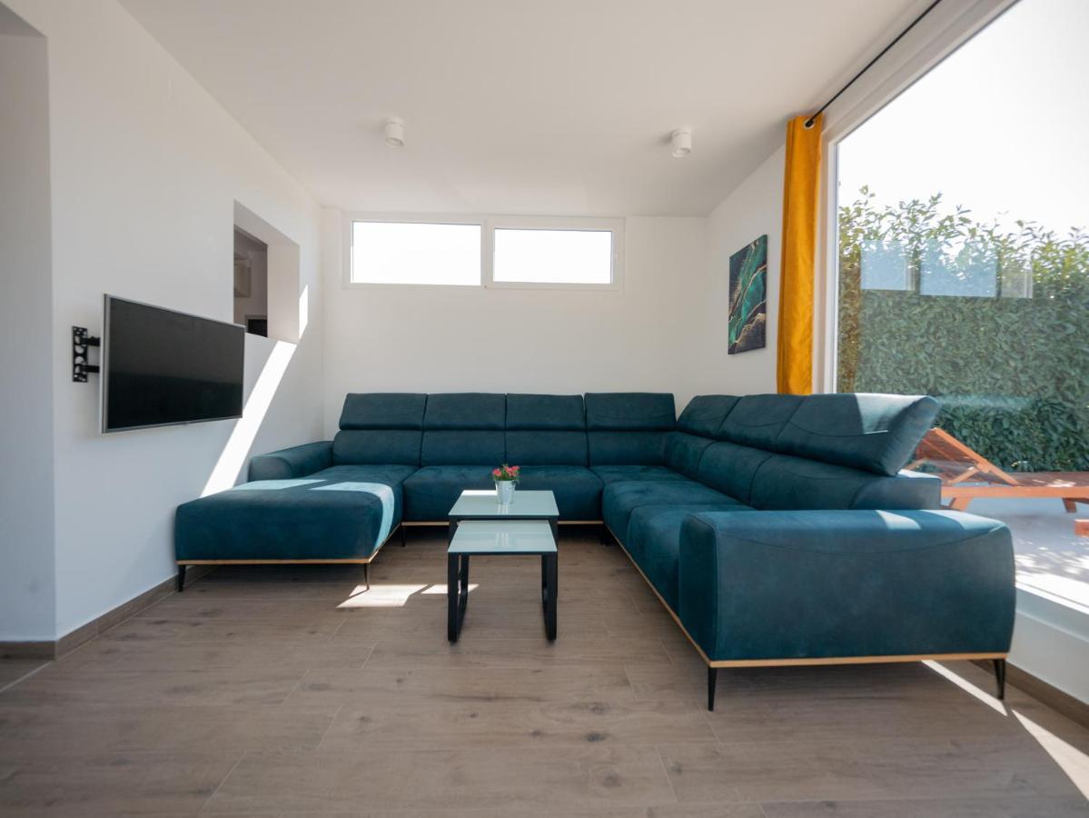 Villa Vinky Pula Eksteriør billede